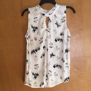 Beautiful Loft Keyhole neck tank top